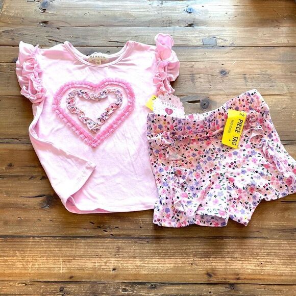 Btween 3 Piece Outfit Pink Floral Shorts Top Hair Tie - Picture 2 of 12